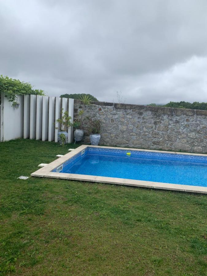 Casa Das Uveiras ปาโซส เด เฟเฮรา ภายนอก รูปภาพ