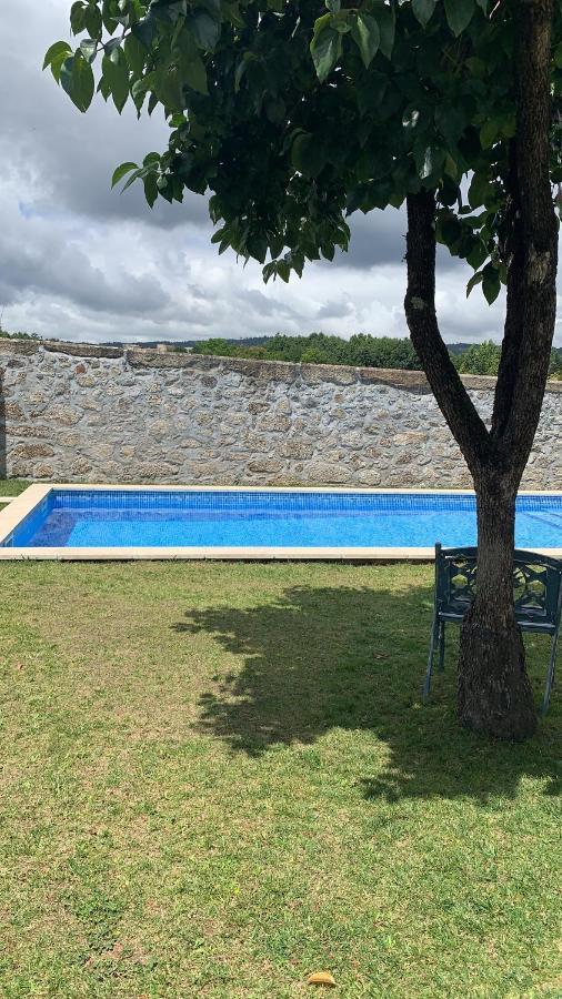 Casa Das Uveiras ปาโซส เด เฟเฮรา ภายนอก รูปภาพ