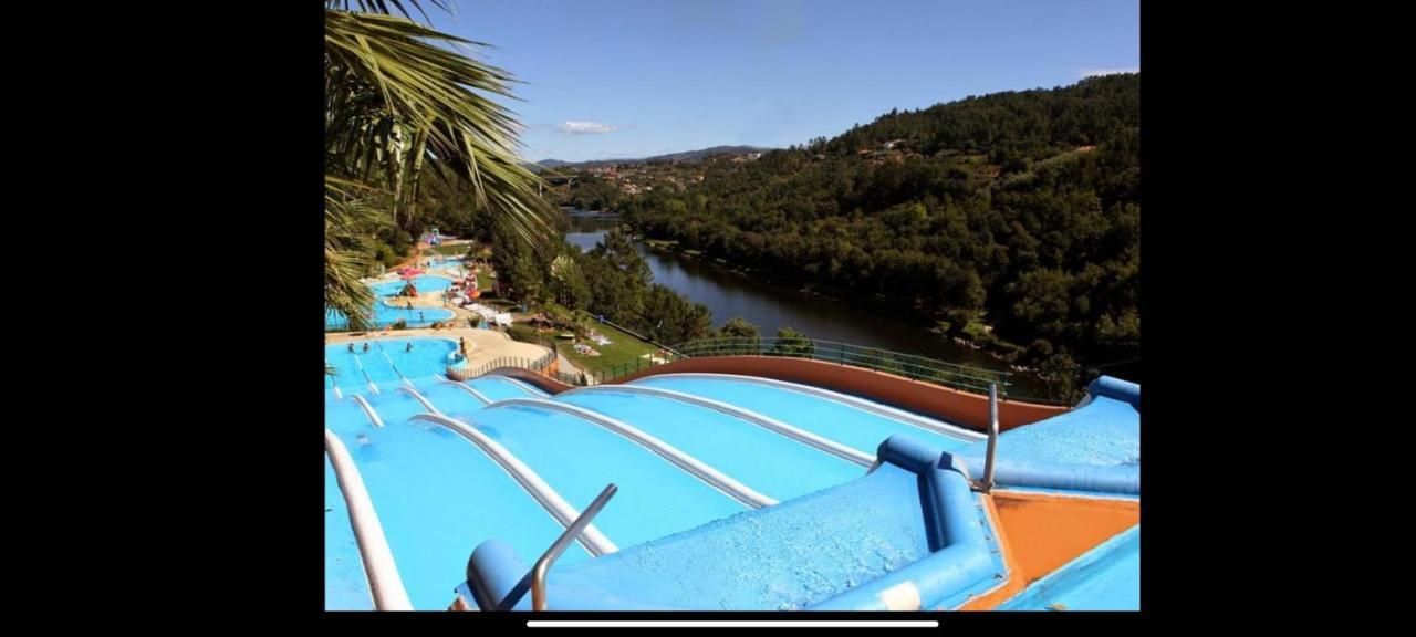 Casa Das Uveiras ปาโซส เด เฟเฮรา ภายนอก รูปภาพ